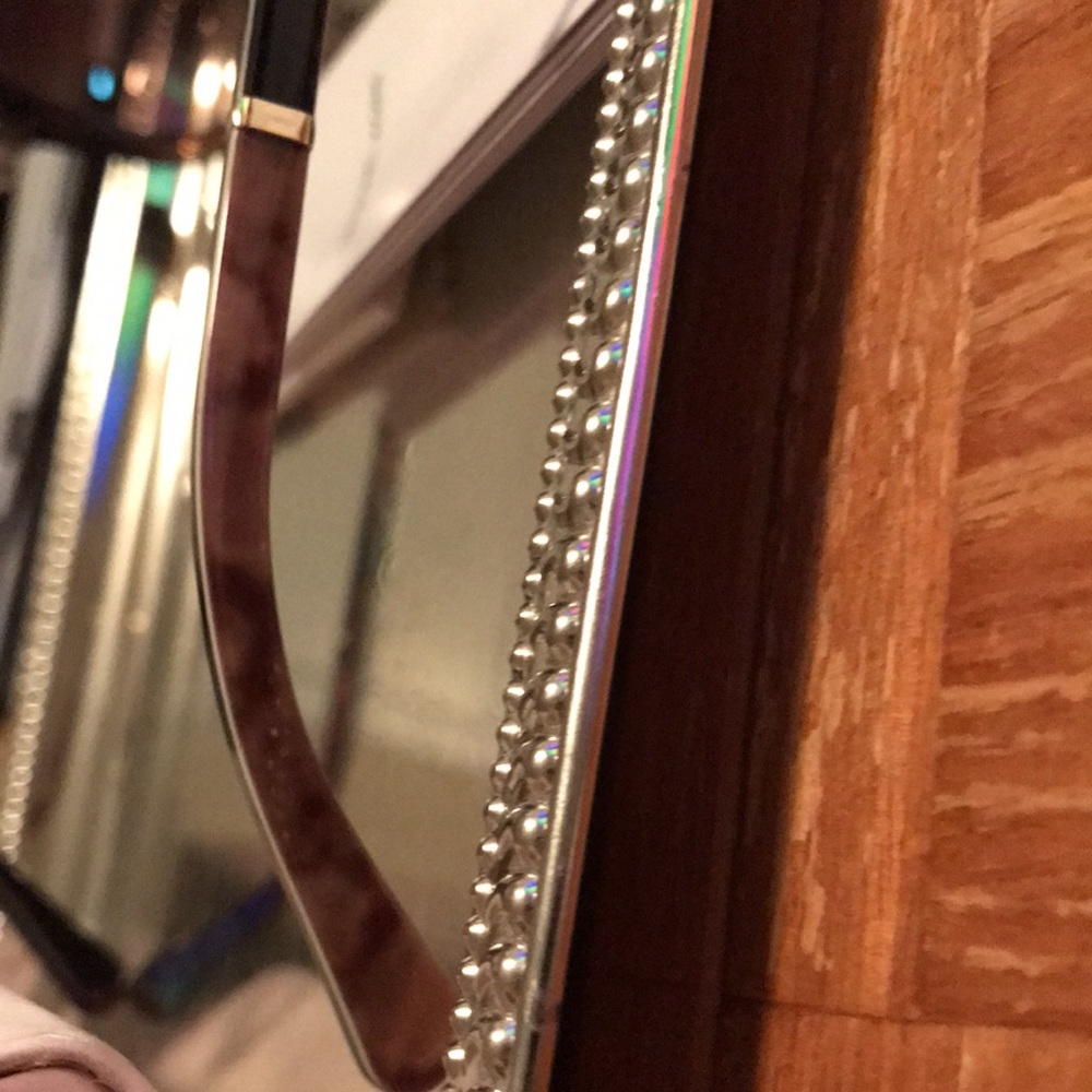 MICHAEL KORS SUNGLASSES - Picture 7 of 8